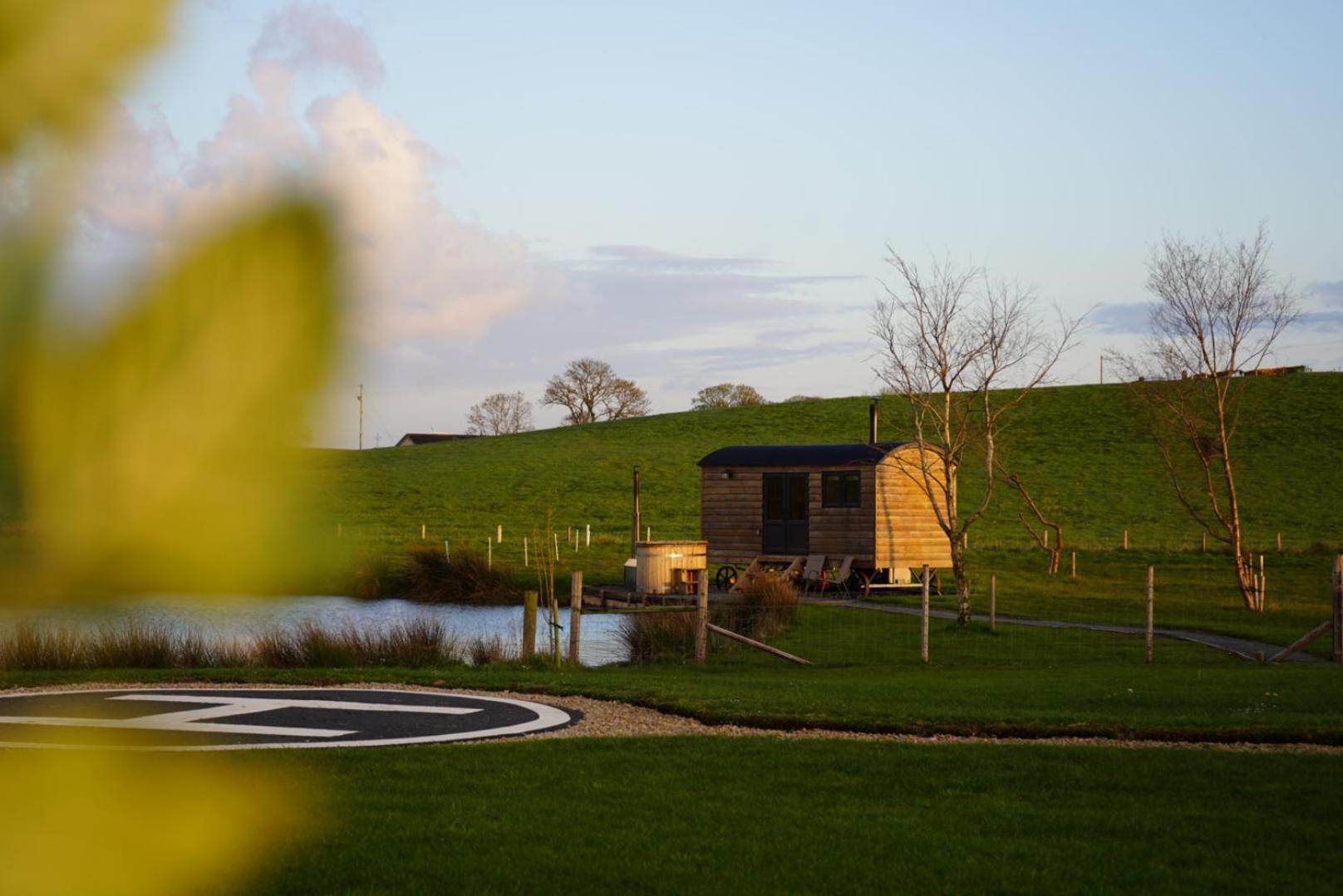 Four Acres Farm Shepherds Huts Donaghadee Exterior photo