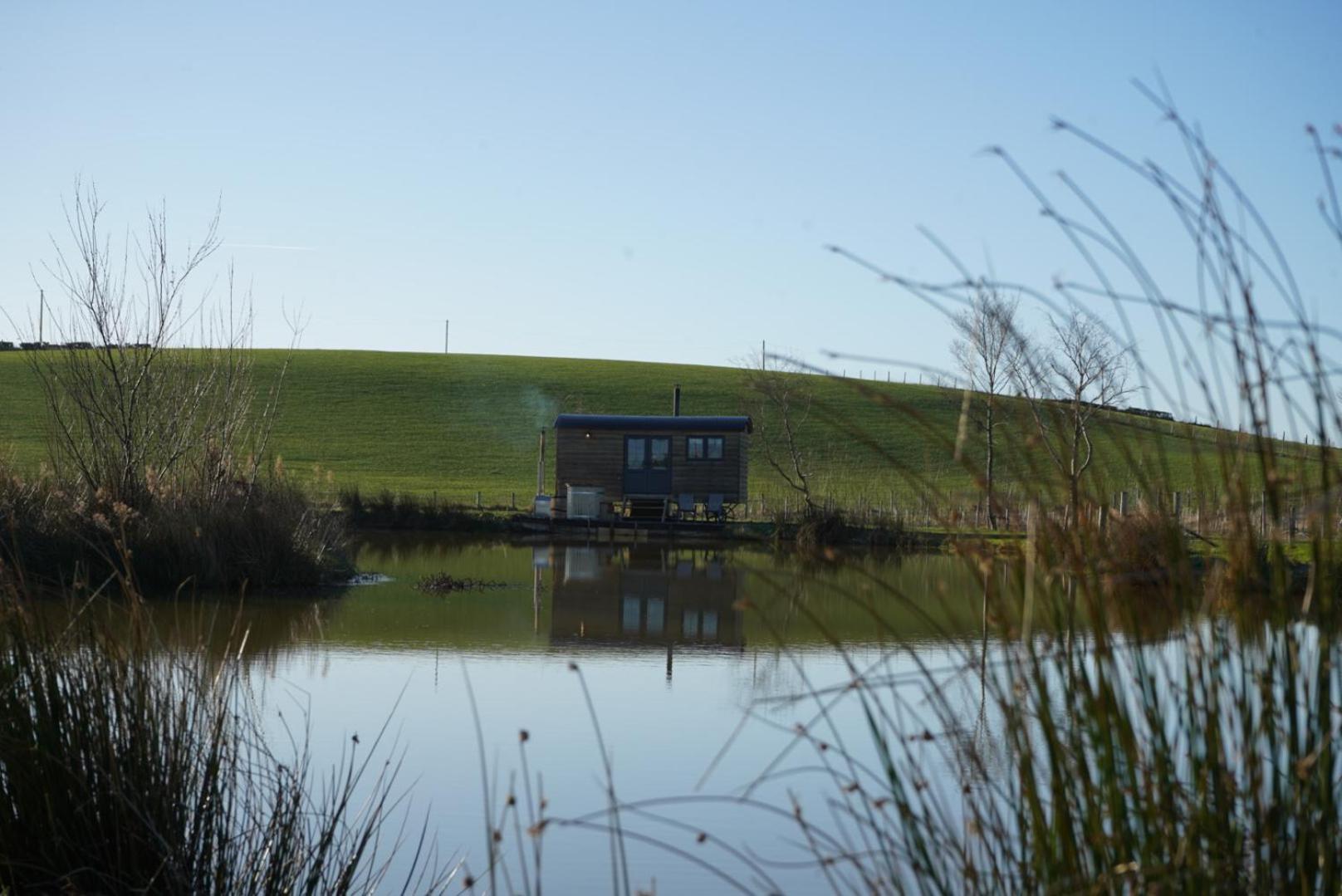 Four Acres Farm Shepherds Huts Donaghadee Exterior photo